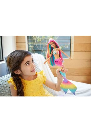 Barbie Dreamtopia Sirena Arcoíris Mágico