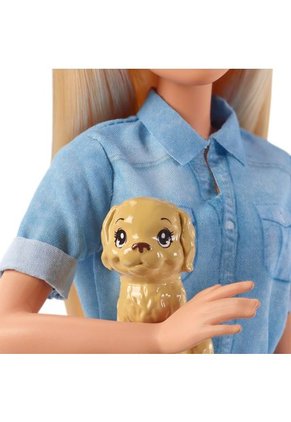 BARBIE EXPLORA Y DESCUBRE BARBIE VIAJERA