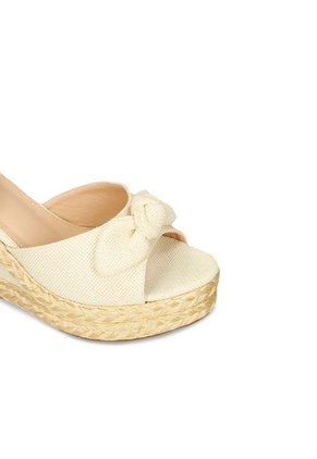 Sandalias Talco Bata Isa Mujer