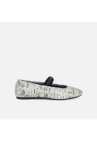 Baleta Para Mujer Bata Nube Delhi Flat Bata