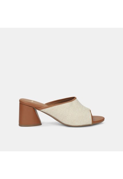 Sandalias Para Mujer Bata Almendra