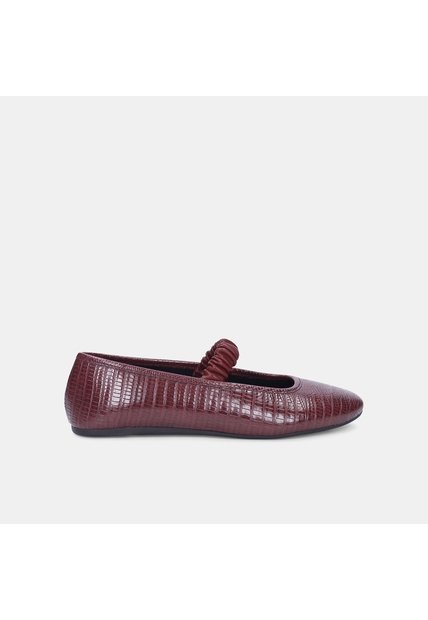 Baleta Para Mujer Bata Fucsia Delhi Flat