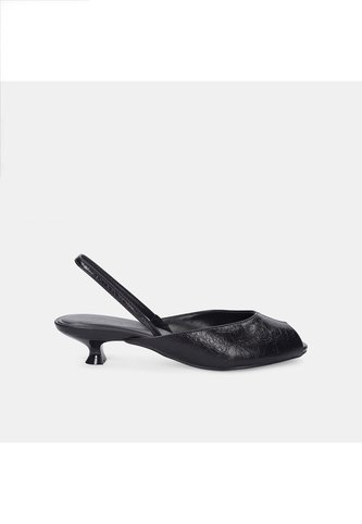Sandalia Para Mujer Bata Negro Kampala Bata