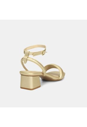 Sandalias Para Mujer Bata