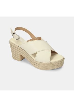 Sandalia Para Mujer Bata Café Claro Sarada