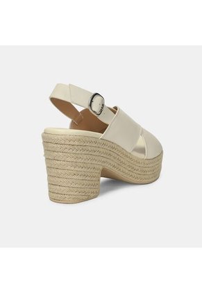 Sandalia Para Mujer Bata Café Claro Sarada