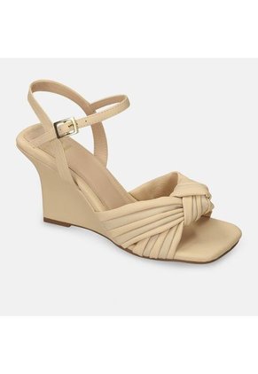 Sandalias Para Mujer Bata Beige Jexiel