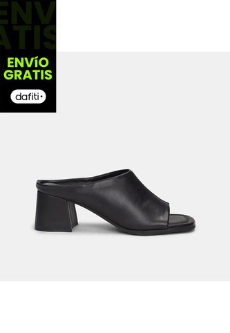 Sandalia Para Mujer Bata Negro Janette Bata