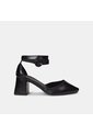 Tacones Para Mujer Bata Vino de Bata