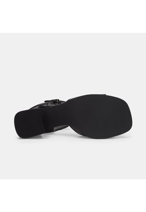 Sandalias Para Mujer Bata Negro Perrie Summer