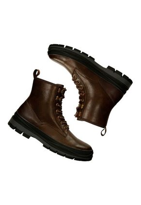 Botas Café Oscuro Bata Gaitan Boot Hombre