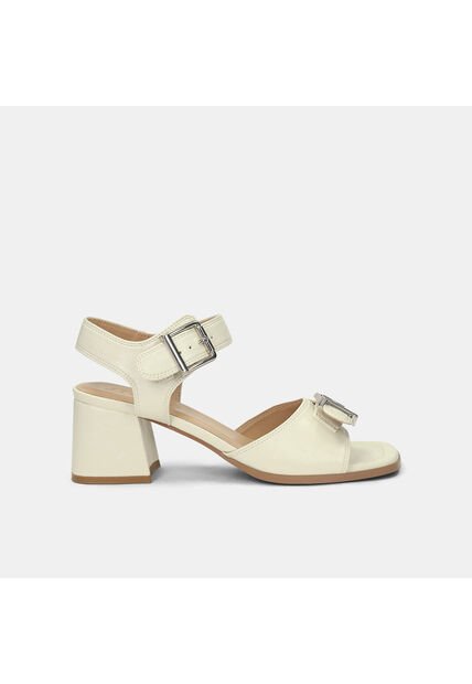 Sandalias Para Mujer Bata Negro Perrie Summer