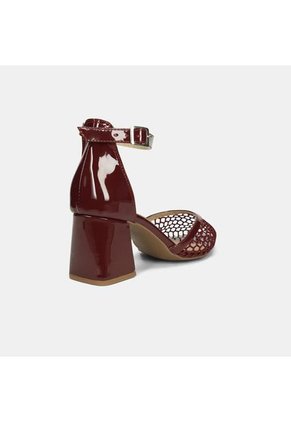 Tacones Para Mujer Bata Vinotinto Katriel