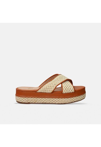 Sandalias Para Mujer Bata Beige Karlina