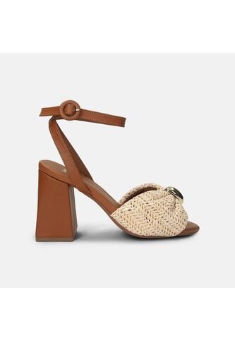 Sandalia Para Mujer Bata Café Claro Merla Bata