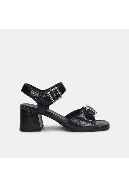 Sandalias Para Mujer Bata Negro Perrie Summer