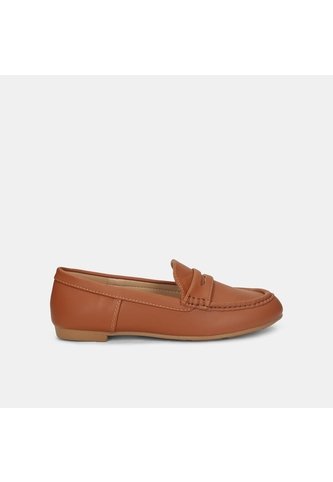 Mocasines Para Mujer Bata Negro Virginia Bata