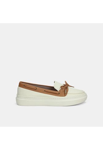 Mocasines Para Mujer Bata Blanco Hueso Bata