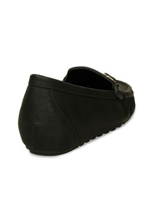 Mocasines Para Mujer Bata Comfit Negro Irma