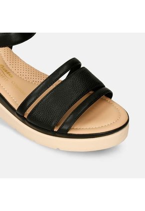 Sandalias Para Mujer Bata Comfit Camel Jilaria