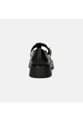 Mocasines Para Mujer Bata Red Label Negro Kanda Carry