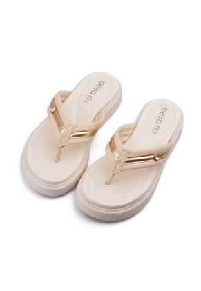 Sandalia Playera Para Mujer Beira Rio 0228537-102CREMA