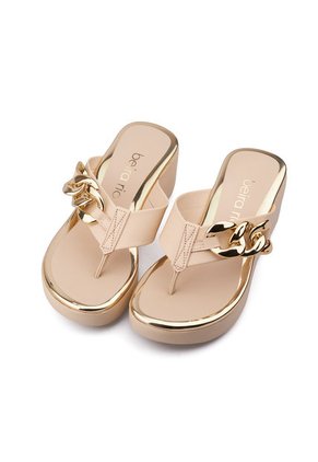 Plataforma Para Mujer Con Cadena Beira Rio 0228455-317CREMA