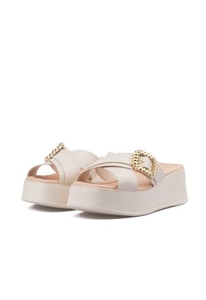 SANDALIAS MUJER BLANCO BEIRA RIO