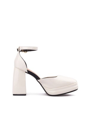 Tacón Alto Crema Beira Rio