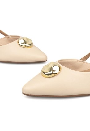 Tacon Bajo Cuadrado Slingback Ostra Beira Rio