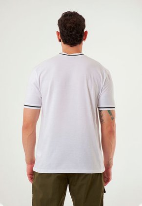 Camiseta Manga Corta Blanca Para Hombre