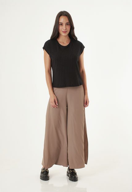Camiseta Negra Con Cuello Redondo Para Mujer