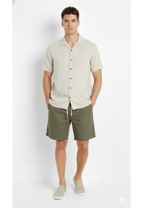 Bermuda Verde En Lino Para Hombre