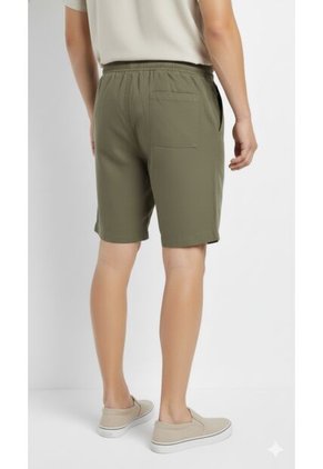 Bermuda Verde En Lino Para Hombre