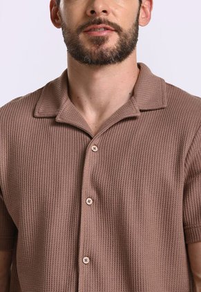 Camisa Manga Corta Café Para Hombre