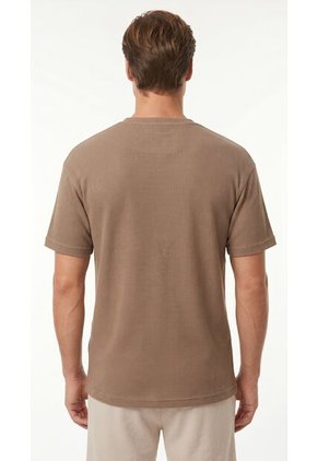Camiseta Café Manga Corta Cuello Nerú Para Hombre