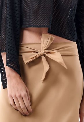 Falda Larga Con Cinturón