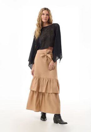 Falda Larga Con Cinturón