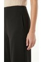Pantalón Negro Ancho En Scuba Para Mujer de Belife