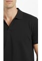 Camiseta Polo Negra Cuello Cubano Para Hombre de Belife