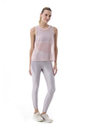 Leggins Con Cortes En Malla