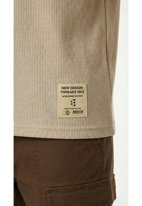 Camiseta Oversize Arena Para Hombre