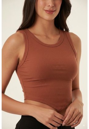 Camiseta Manga Sisa Roja En Rib Para Mujer