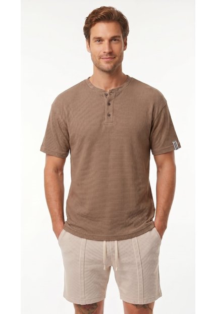 Camiseta Café Manga Corta Cuello Nerú Para Hombre