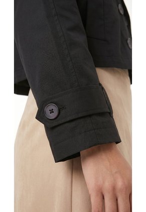 Chaqueta Negra Corta Para Mujer