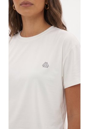 Camiseta Deportiva Ivory Silueta Corta Para Mujer