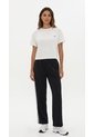 Camiseta Deportiva Ivory Silueta Corta Para Mujer de Belife
