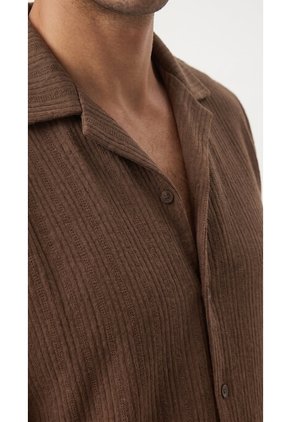 Camisa Café Cuello Resort Para Hombre