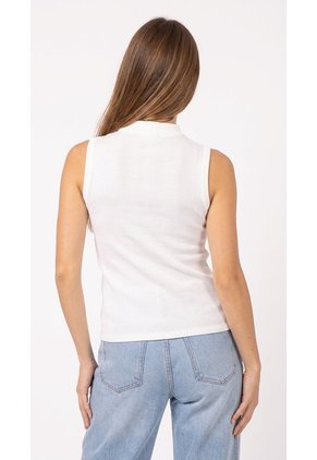 Camiseta Ivory Manga Sisa Con Cuello Alto Para Mujer