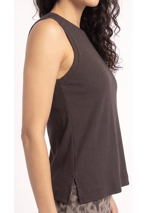 Camiseta Chocolate Manga Sisa Deportiva Para Mujer